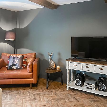Elizabeth Cottage Glossop Dış mekan fotoğraf